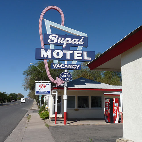 Aaa Travel Guides Hotels Seligman Az