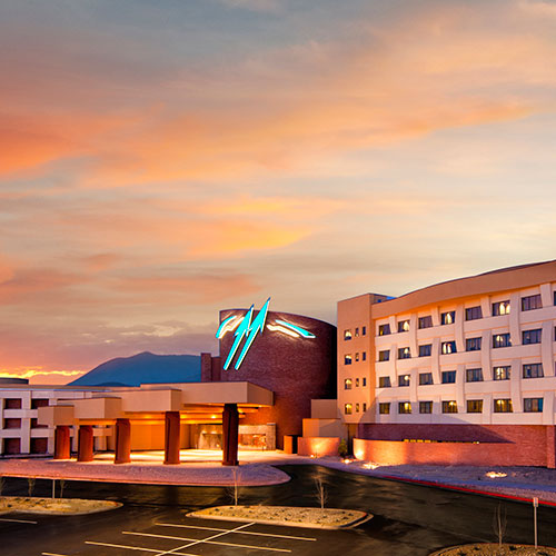 hotels near Twin Arrows Navajo Casino Resort