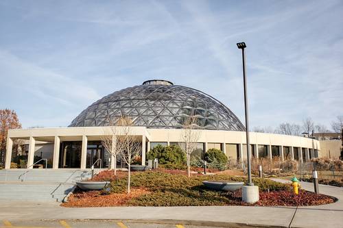 Greater Des Moines Botanical Garden - Des Moines Ia Aaacom