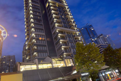 Blue Horizon Hotel - Vancouver BC | AAA.com
