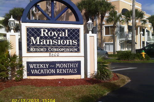 Royal Mansions Oceanfront Condominium Resort Cape Canaveral Fl Aaa Com