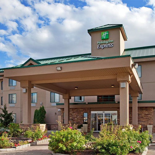 Holiday Inn Express Hotel & Suites Vernon - Vernon BC | AAA.com