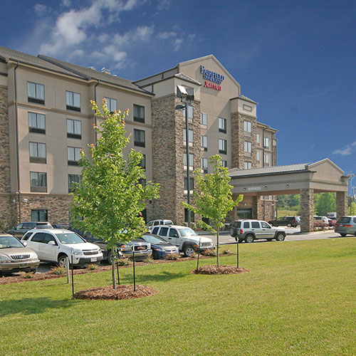 Fairfield Inn and Suites by Marriott - Elkin NC | AAA.com