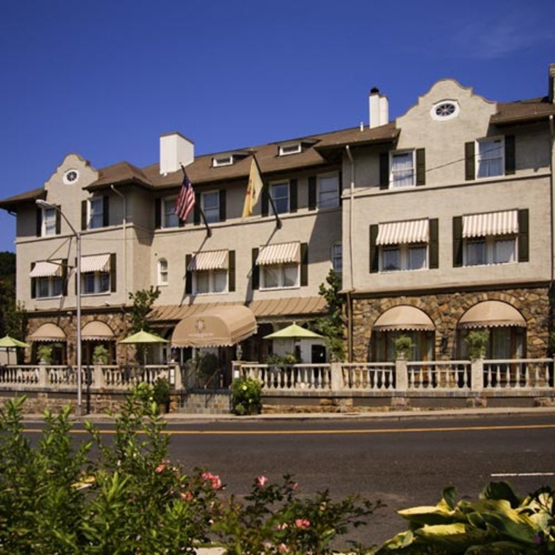 AAA Travel Guides Bernardsville, NJ