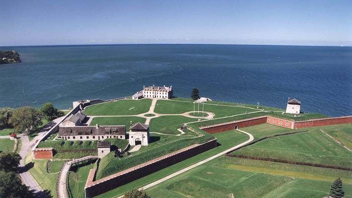 Old Fort Niagara/Old Fort Niagara