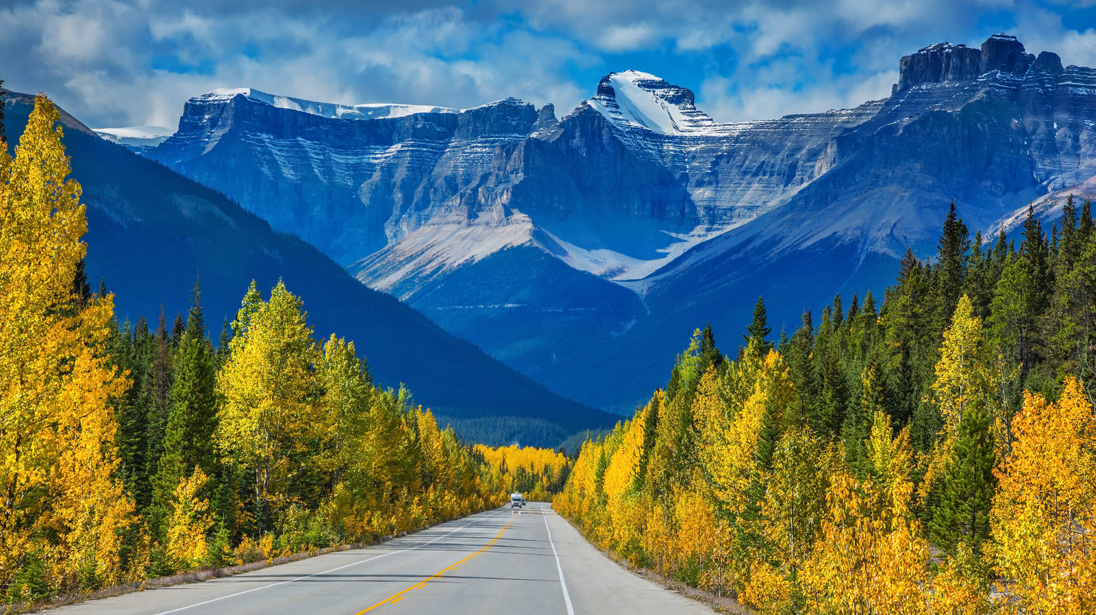 how-to-plan-the-perfect-western-canada-road-trip-trip-canvas