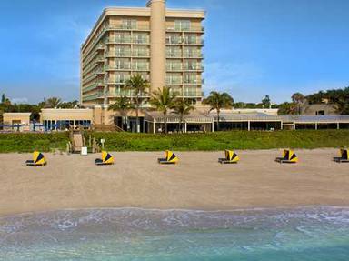 The Singer Oceanfront Resort, Curio Collection by Hilton