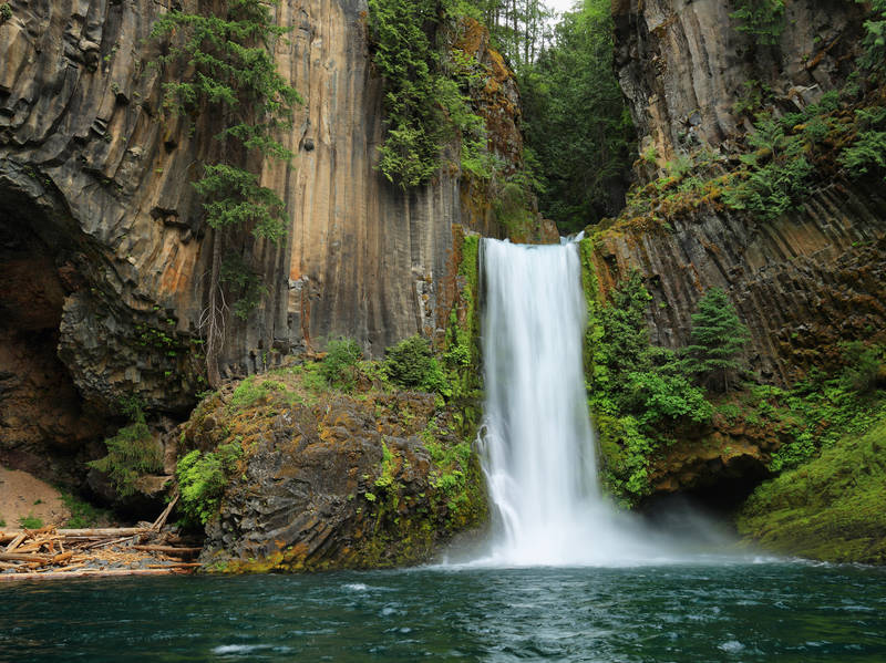 Rogue-Umpqua Scenic Byway Road Trip