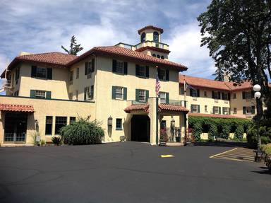 Columbia Gorge Hotel & Spa